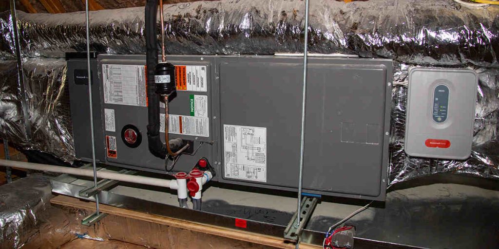 what causes furnace circuit board to burn